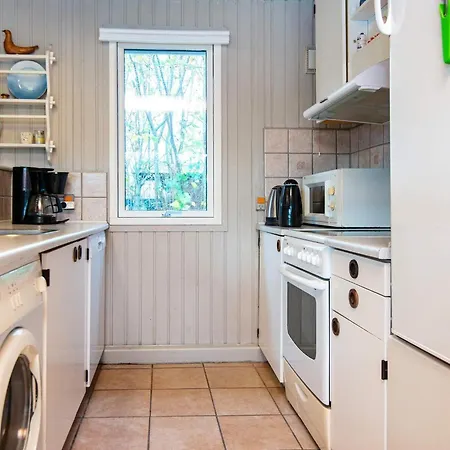 5 Person In Sydals * Nedre Lysabild